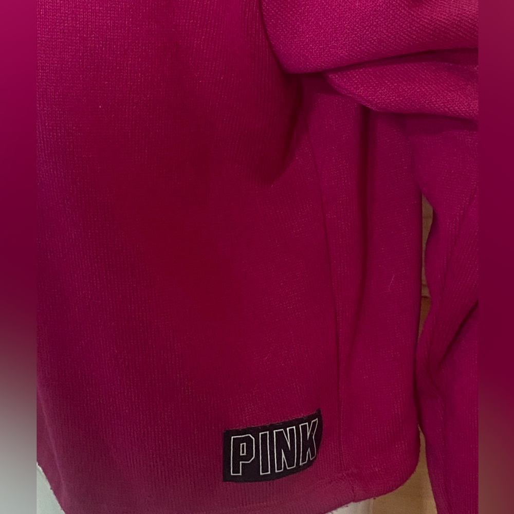Pink victoria’s Secret woman sweater size L - Picture 5 of 7